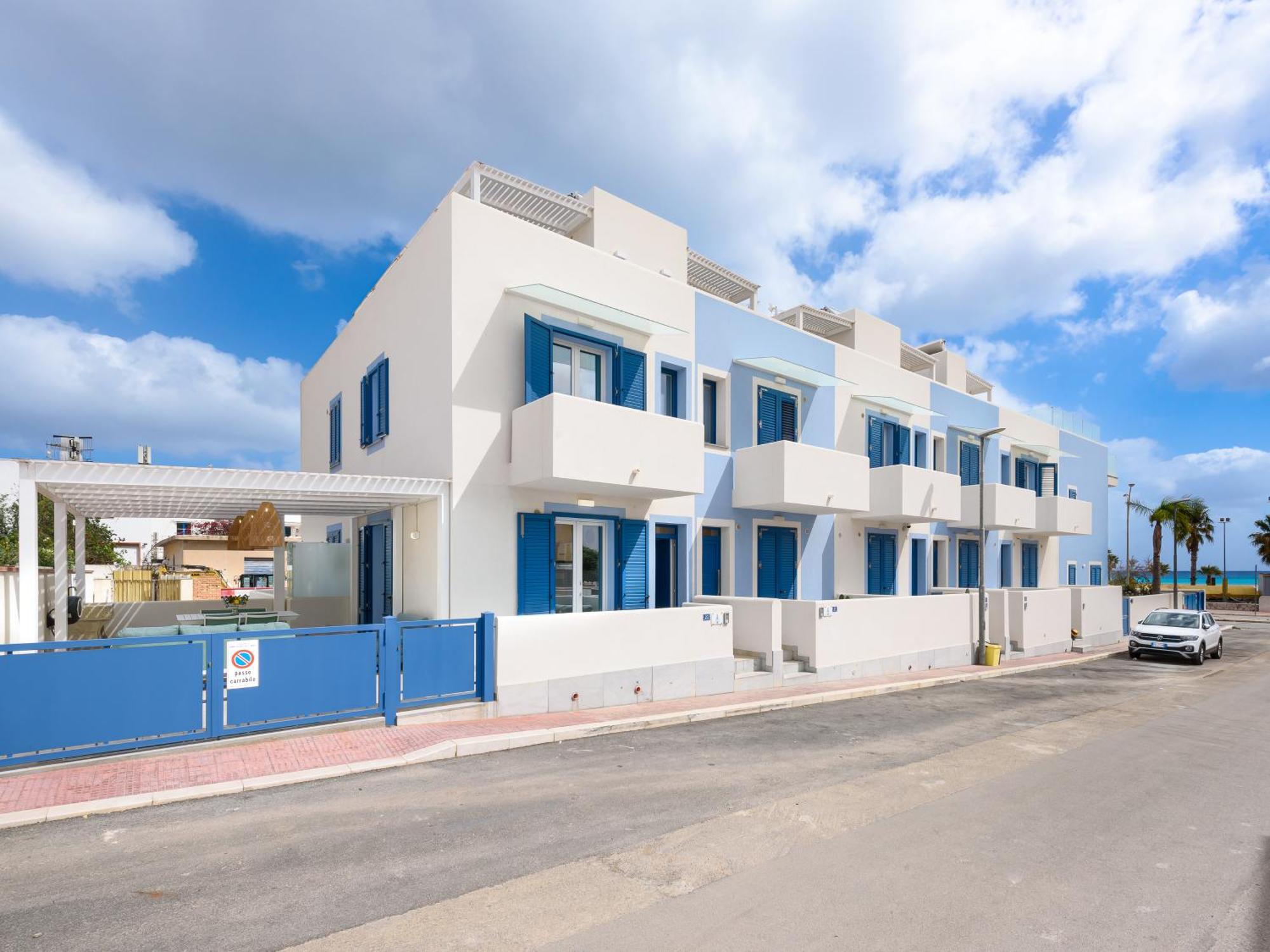 Il Faro E La Luna Beach Apartments سان فيتو لو كابو المظهر الخارجي الصورة